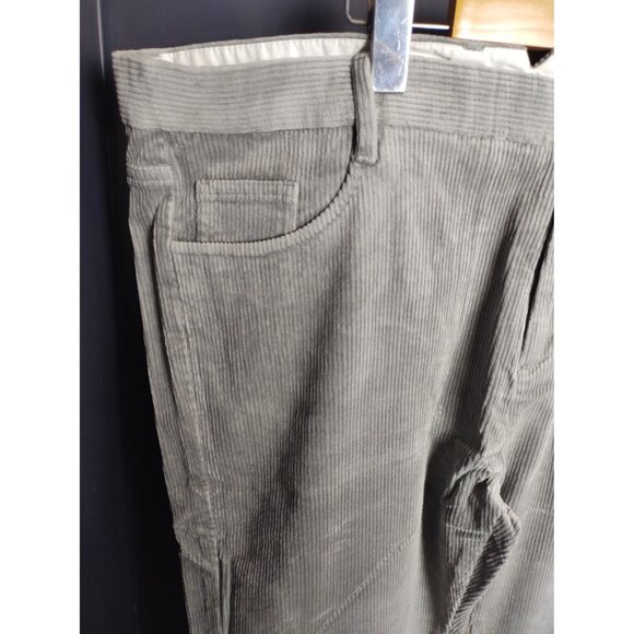 Snover Men’s Grey Corduroy Chino Pants Straight Leg Stretch Fit NWT - Picture 4 of 10